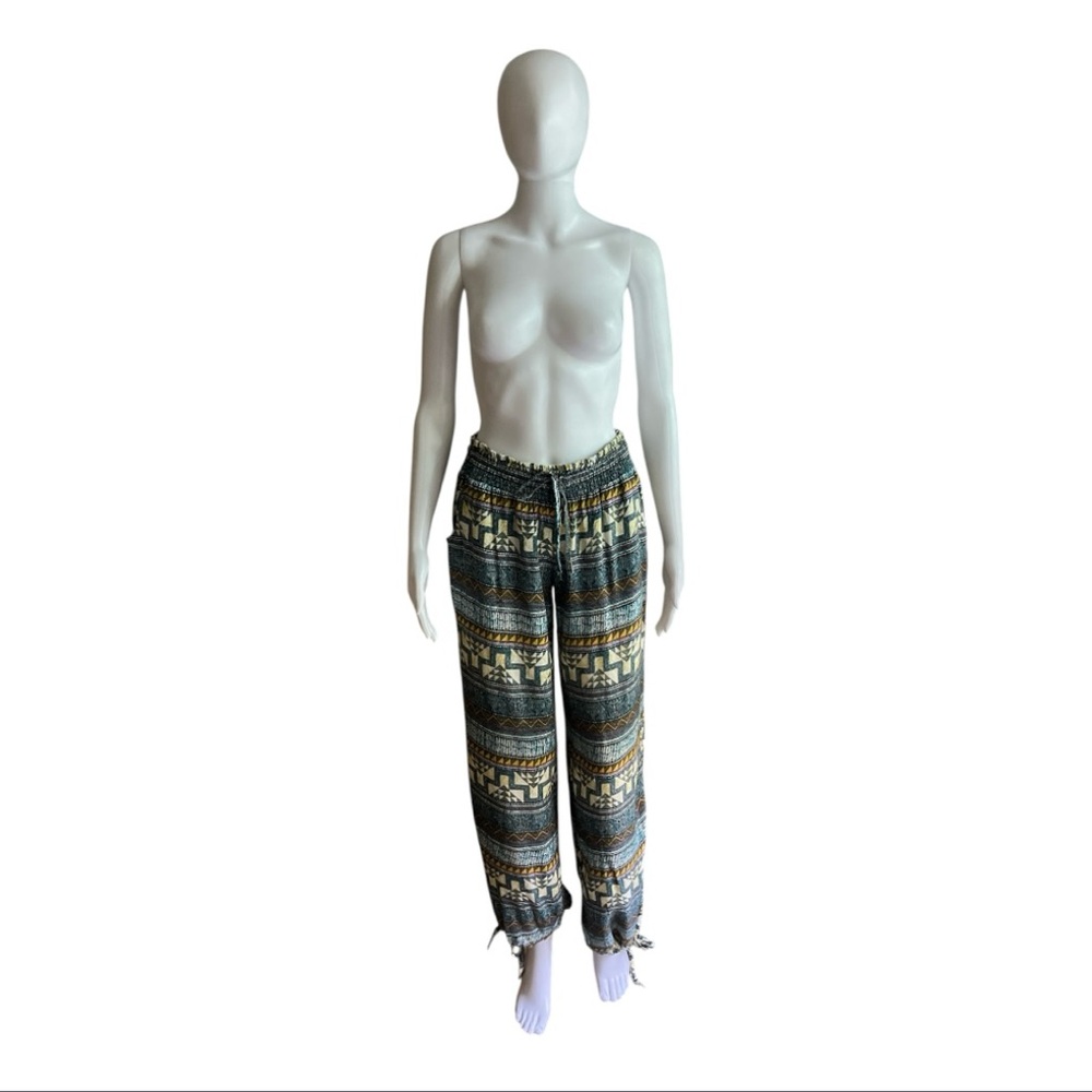 Body Glove Bohemian Patterned Women's Pants Size S